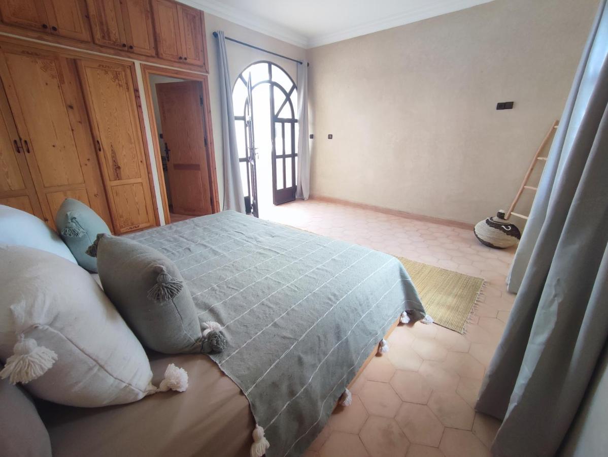 Riad Bini-Ddik เอสเซาอิรา ภายนอก รูปภาพ